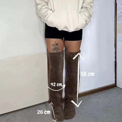 Peluş Dizüstü Çorap