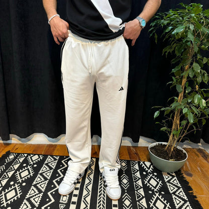 Siyah Şeritli Eşofman Altı Beyaz