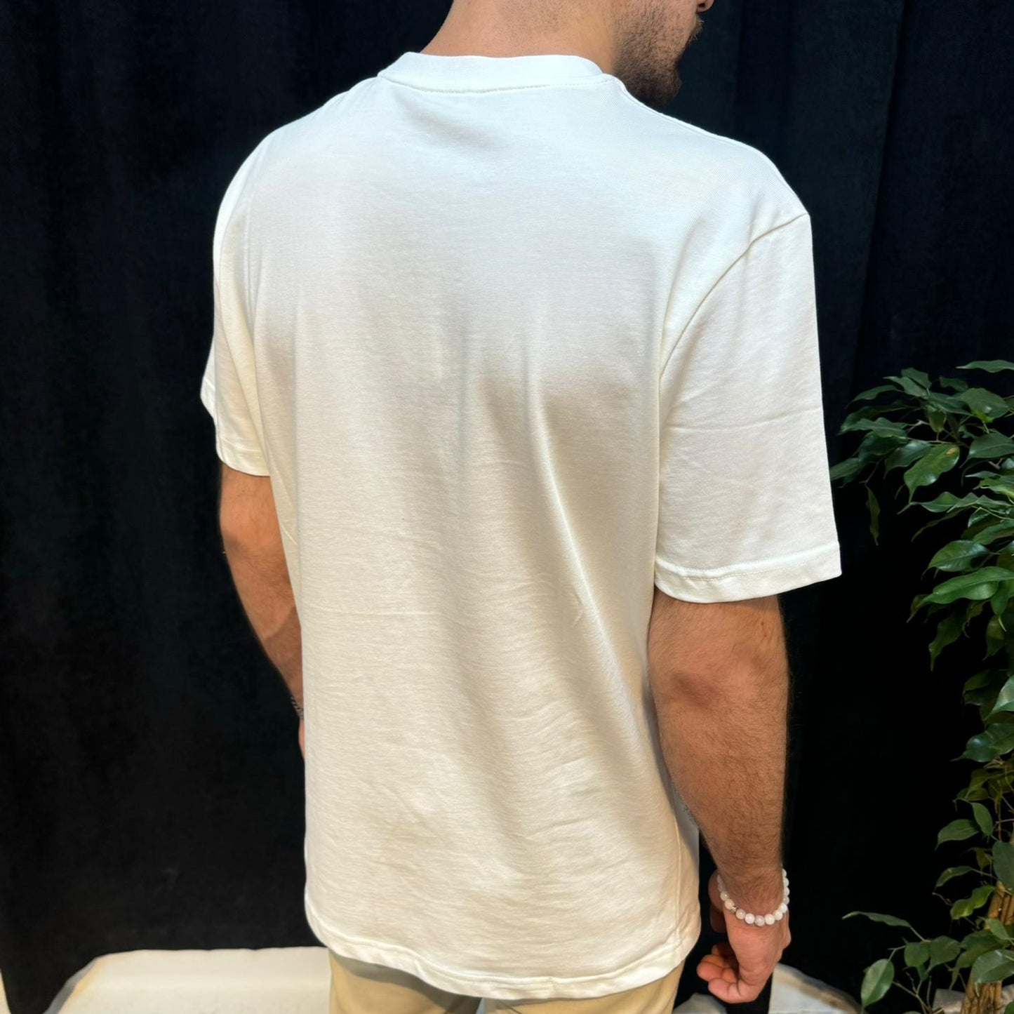 Premium Bisiklet Yaka Tişört Beyaz