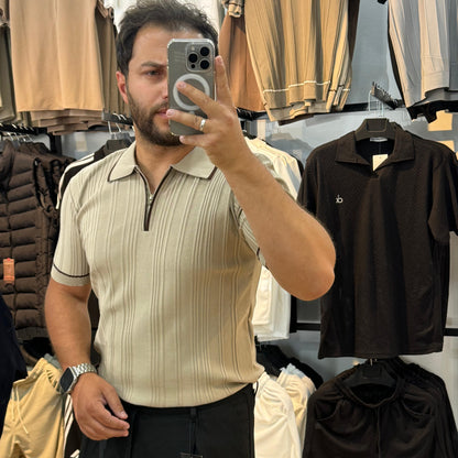 Kahve Detay Yakalı Triko Tişört