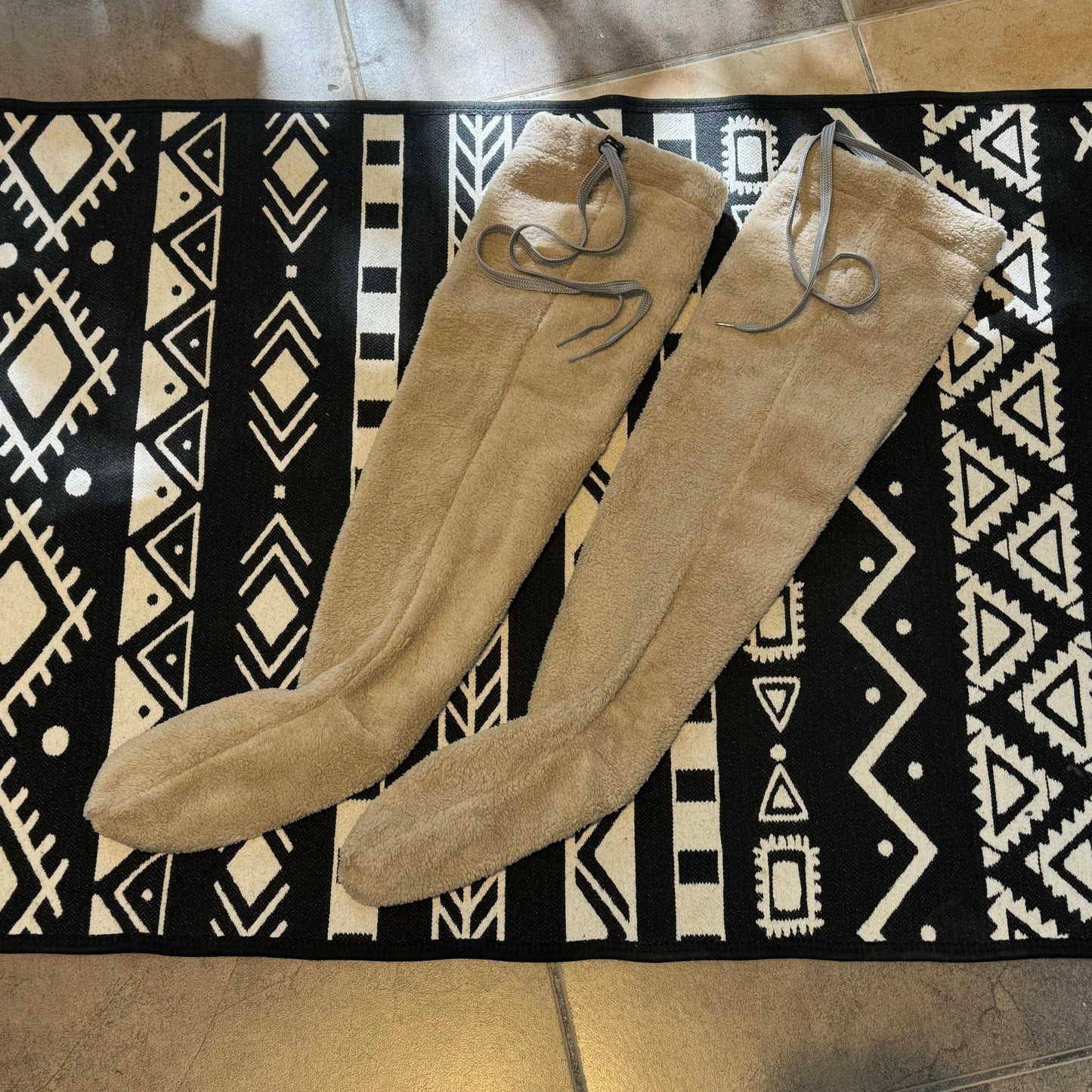 Peluş Dizüstü Çorap